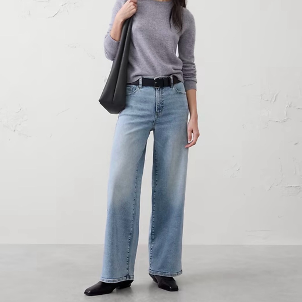 Banana Republic Light Blue wide leg Jeans